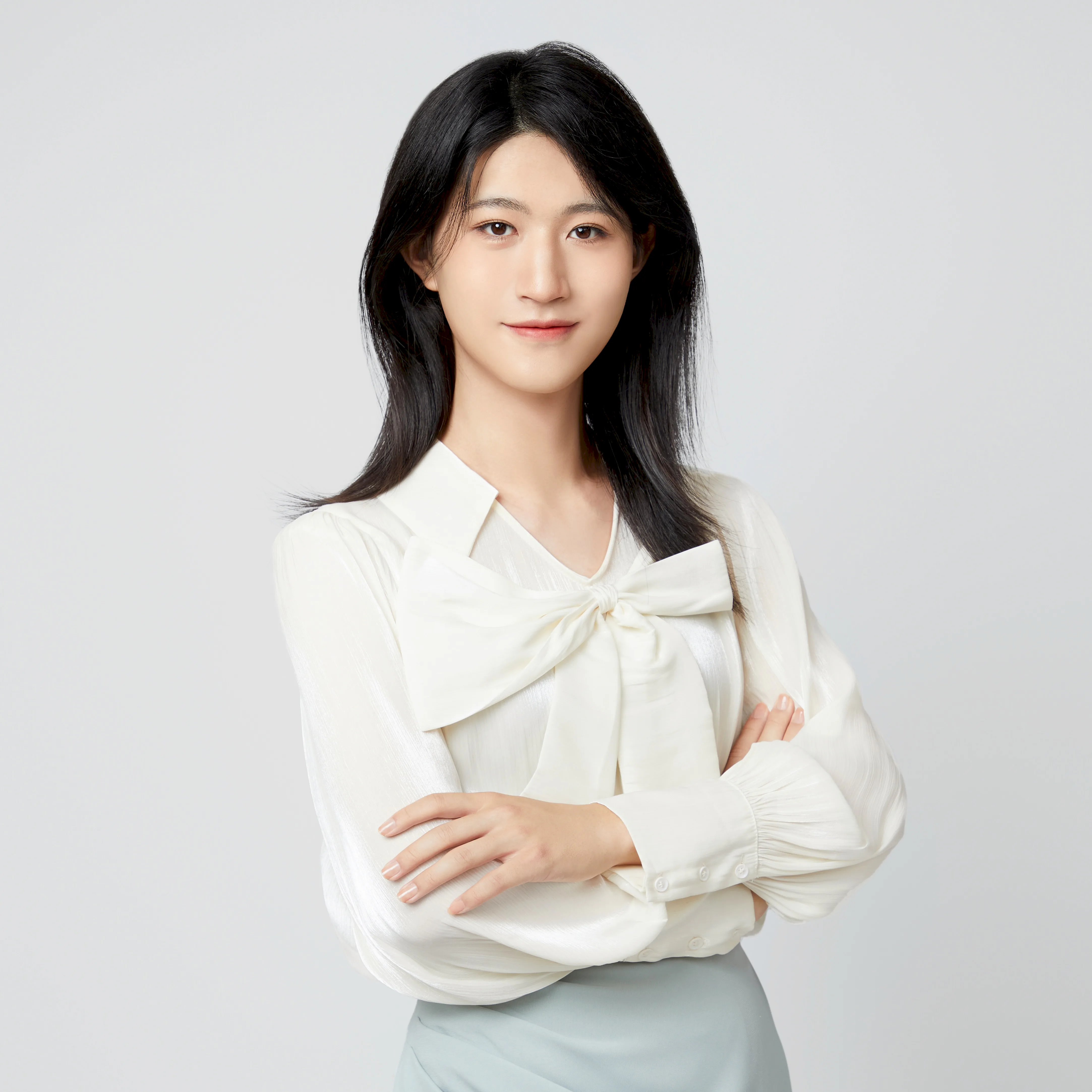 Zhuoran (Elara) Liu — Masters Student Researcher